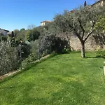 Garden Appartement